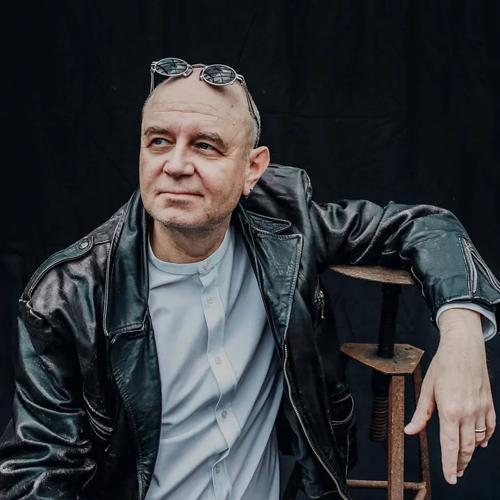 Grafika promocyjna wydarzenia Wieczór muzyki Tomasza Żółtko w Augustowie