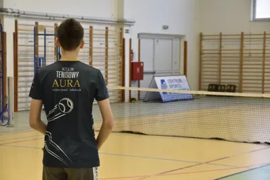 Młode rakiety w akcji - Turniej tenisa dla dzieci rozgrzał halę przy SP4