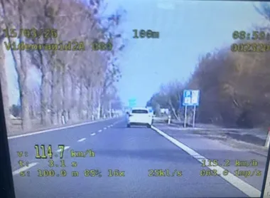 Na krajowej ósemce policja zabrała prawa jazdy - dwóch kierowców za 50+ km/h